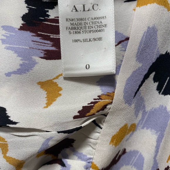 ALC Tessa Silk Wrap Blouse Size 0 - Picture 5 of 5